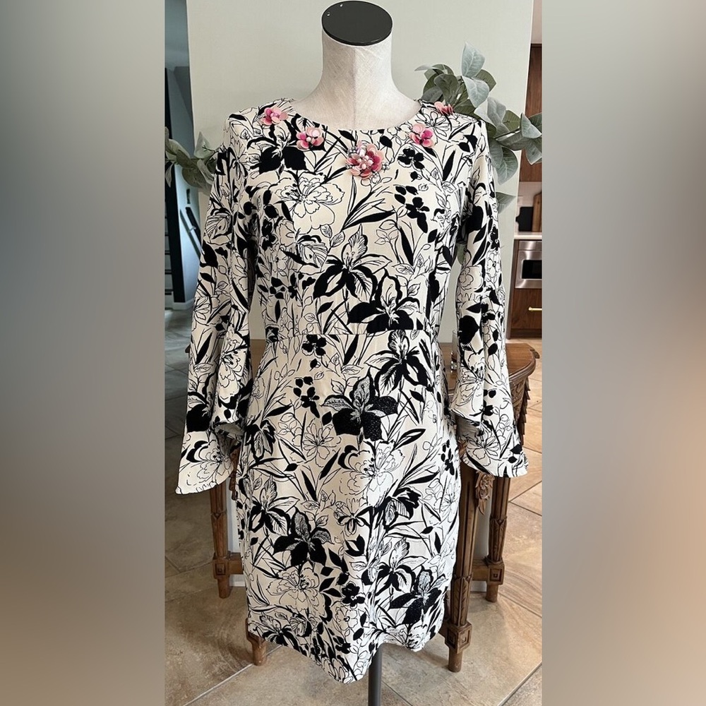 BOSTON PROPER FLORAL SHEATH DRESS